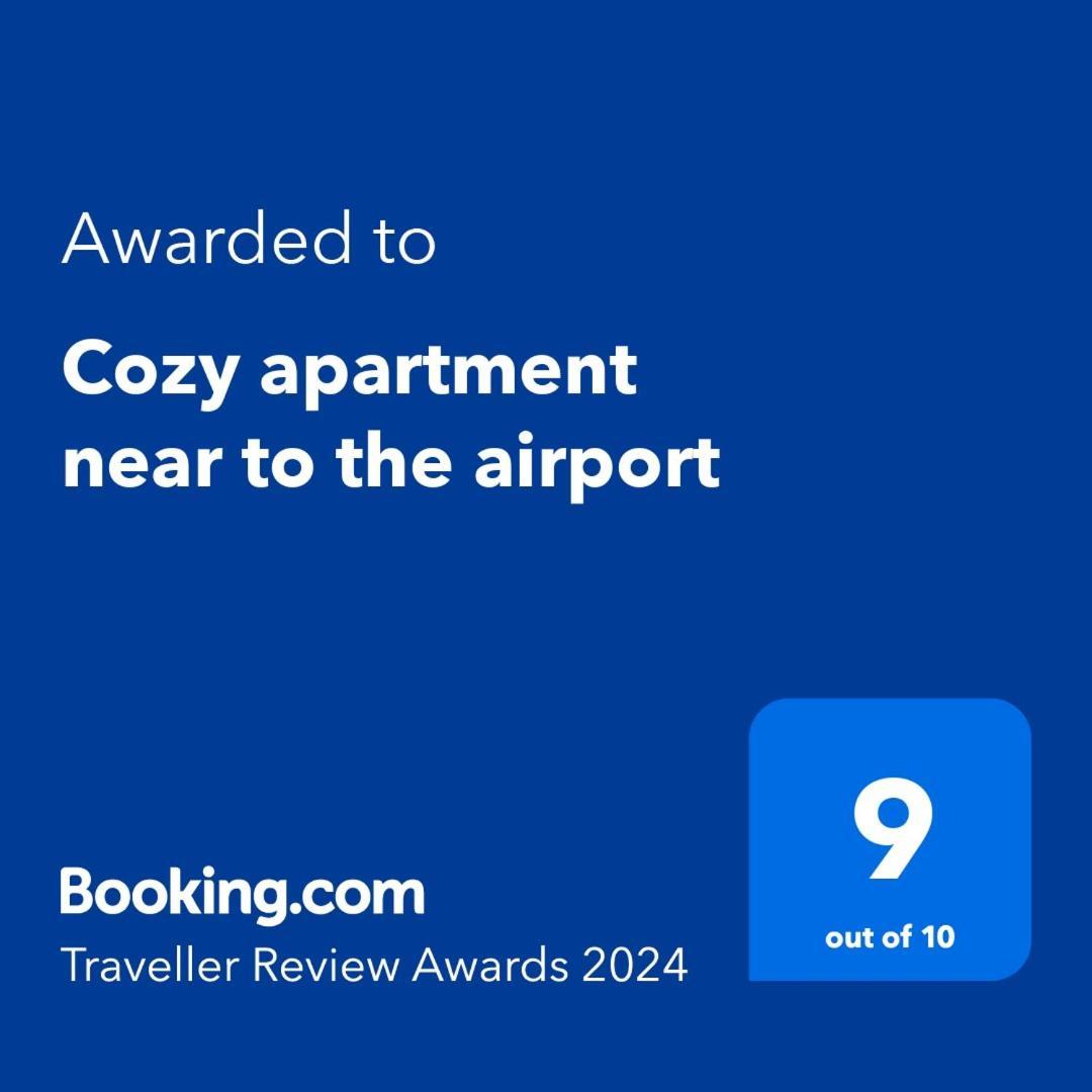 Cozy Apartment Near To The Airport Kouvarás Eksteriør bilde